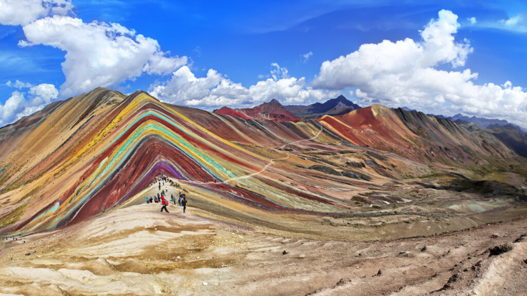 Montaña Arco Iris en Cusco Perú